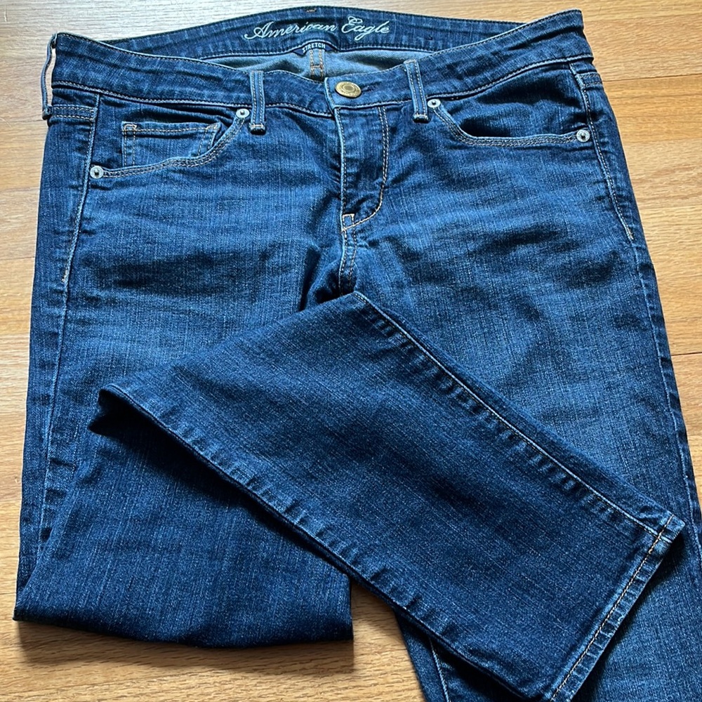 American Eagle jeans Womens size 8 skinny Jean
